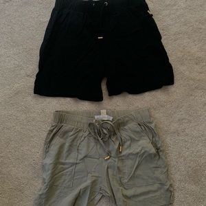 Set of 2 Michael Kors Shorts